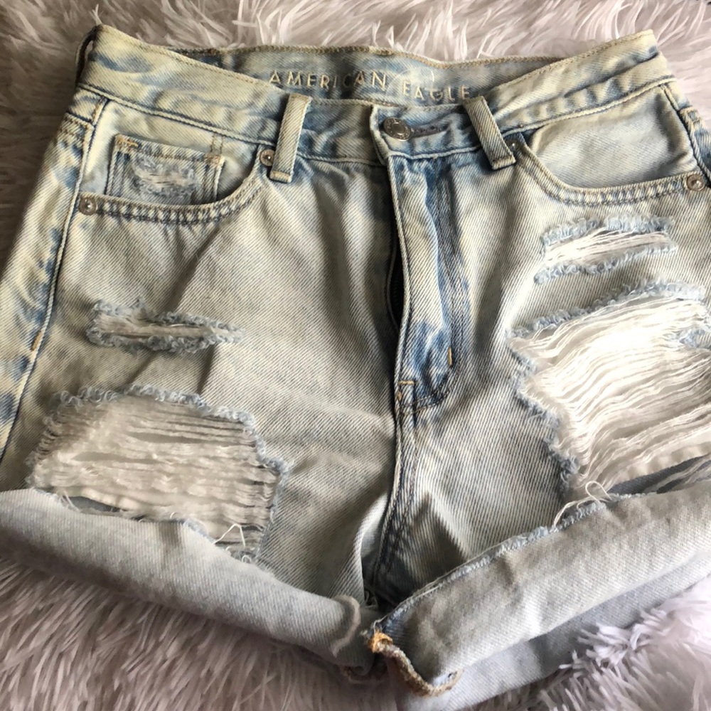 Light wash high rise shorts